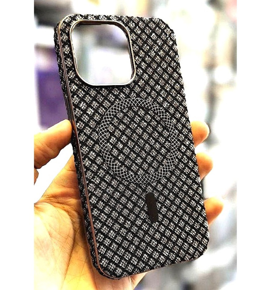 Luxury Strass Case with Metal Frame and Suede Lining - Soiree Shine and Shockproof Protection Compatible with iPhone 15 Pro Max   Luxury Strass Case with Metal Frame and Suede Lining - Soiree Shine and Shockproof Protection Compatible with iPhone 15 Pro Max