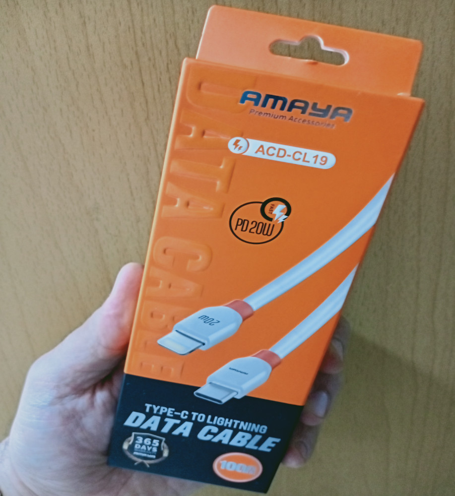  Amaya ACD-CL19 cable for transferring data between iPhone and Type-C and vice versa at 20W speed 