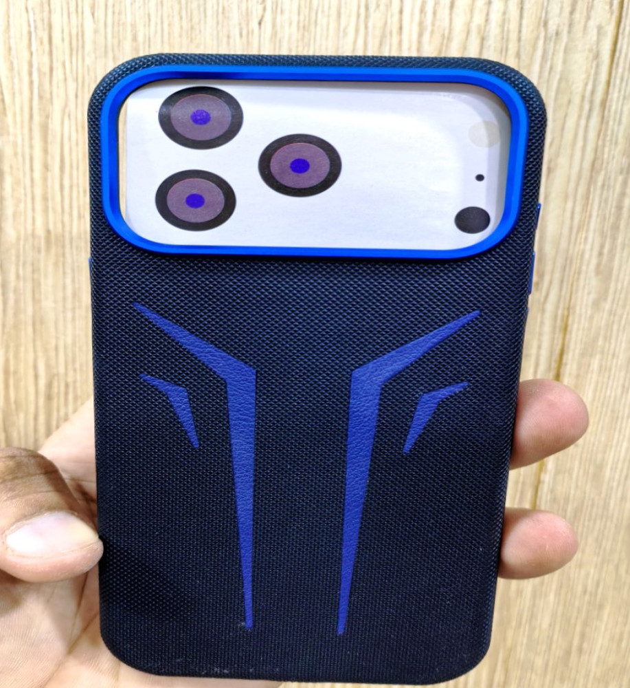 iPhone 18 Pro Max Carbon Fiber MagSafe Case – Protective and Stylish. 