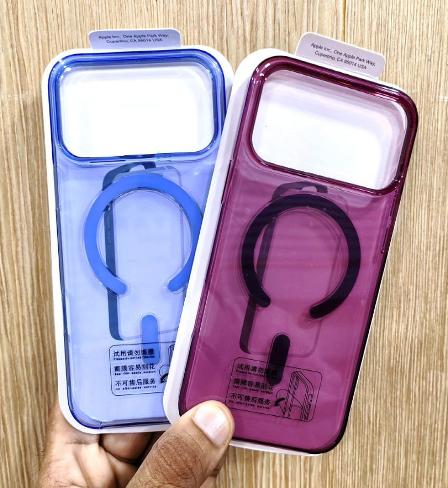 iPhone 17 Promax iC Transparent Famieh Mag Safe Case. 