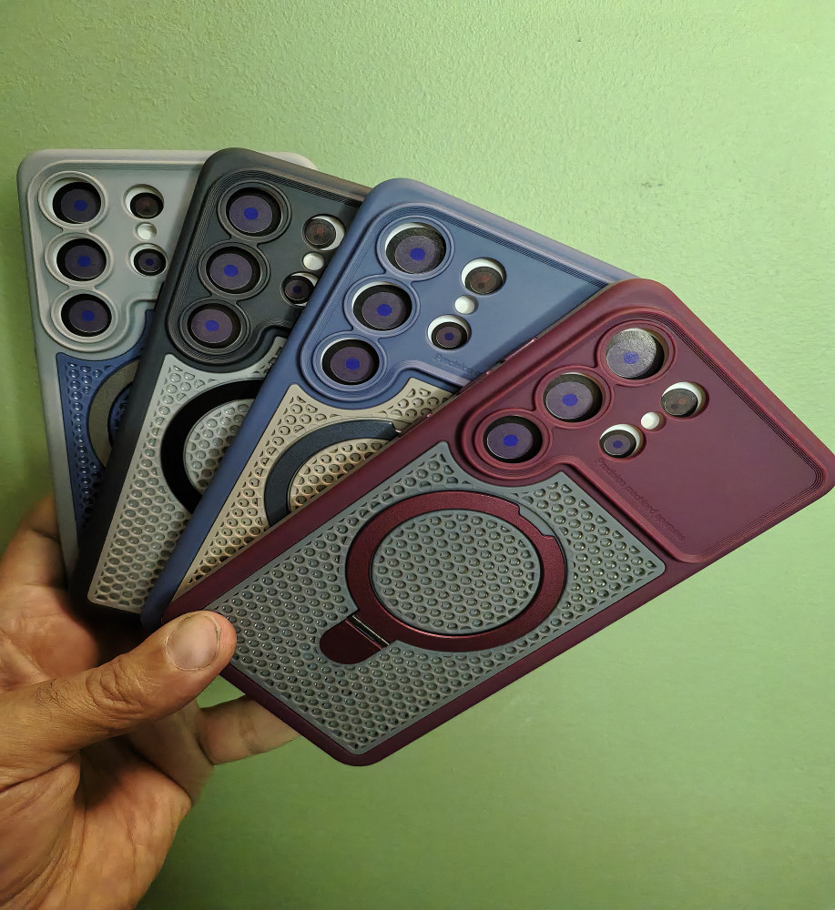  *S26 Ultra Silicone Mesh Case with Metal Stand* 