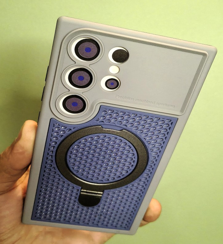  Silicone mesh case for Samsung S25 Ultra with a metal stand. 