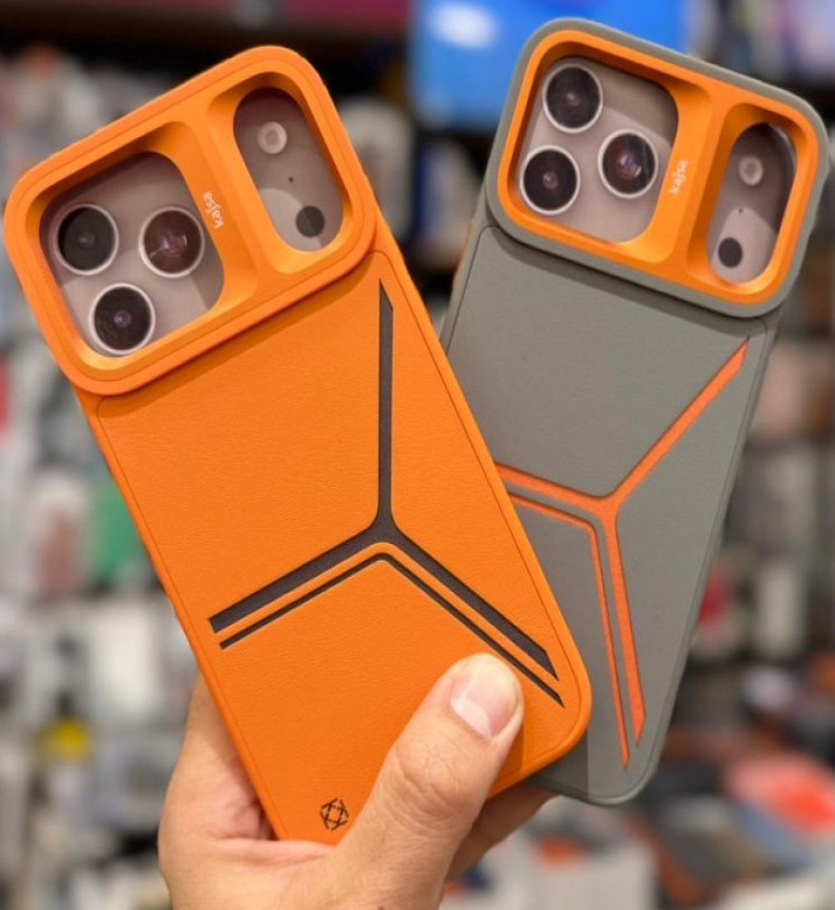  iPhone 18 Pro Max case featuring a sleek geometric design, a raised frame, and protruding edges for camera protection. 
